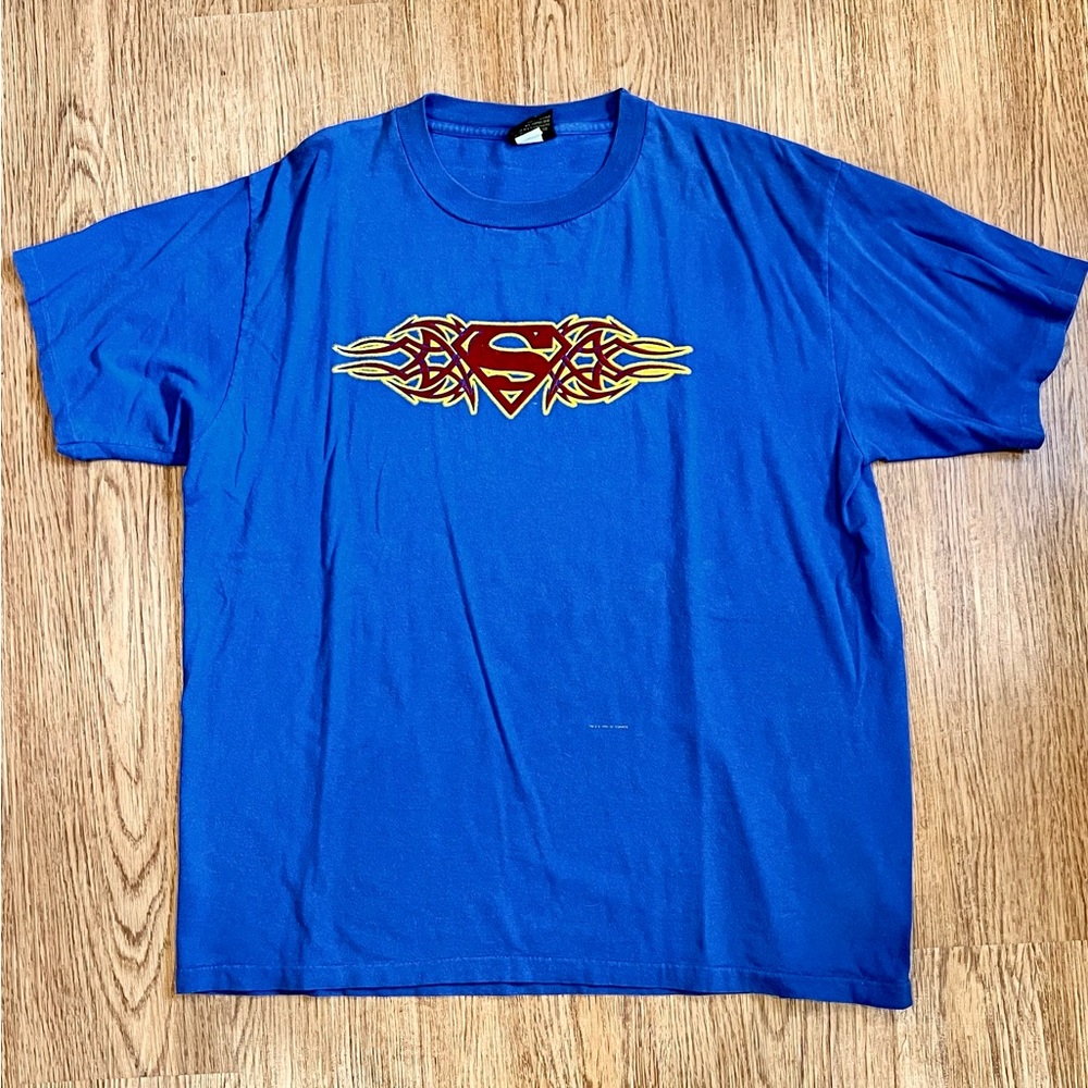 Vintage Superman DC Comics Fuzzy Tribal Design 1999 T-Shirt Size XL